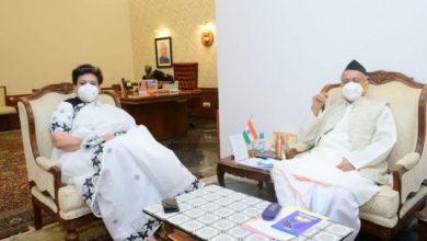 Photo of राष्ट्रीय महिला आयोग की अध्यक्ष को हटाने की मांग, जानिए क्या है विवाद