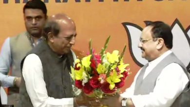 Photo of पूर्व टीएमसी सांसद दिनेश त्रिवेदी भाजपा में शामिल, बीजेपी को बताया जनता के परिवार जैसी पार्टी