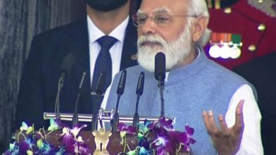 Photo of पीएम मोदी ने संविधान निर्माताओं सहित 26/11 के शहीदों को भी किया नमन