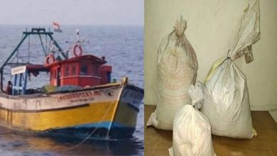 Photo of गुजरात: पाकिस्तानी नाव से 400 करोड़ की हेरोइन जब्त, छह गिरफ्तार