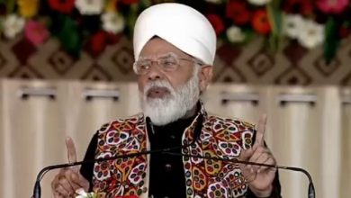 Photo of गाय की बात कुछ लोगों के लिए गुनाह, हमारे लिए पूज्यनीय: पीएम मोदी