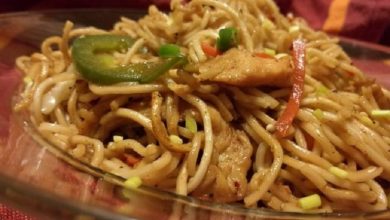 Photo of नॉनवेज के शौक़ीन हैं, तो ट्राई करें इंडो-चाइनीज रेसिपी चिकन हक्का नूडल्स