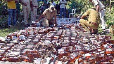 Photo of बिहार में जहरीली शराब से 39 मरे, सीएम बोले- पीएंगे तो मरेंगे