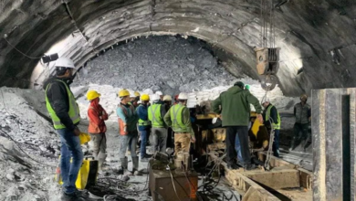 Photo of Uttarakhand tunnel rescue: 96 घंटों से फंसी 40 जिंदगियां, रेस्क्यू के लिए लगाई अमेरिकन ऑगर मशीन