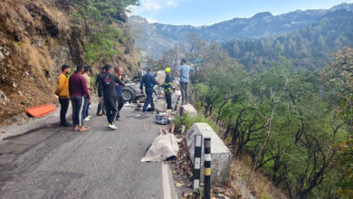 Photo of मसूरी में दर्दनाक सड़क हादसा, पहाड़ से गिरी SUV 5 लोगों की मौत