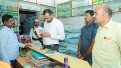 Photo of एक IAS अधिकारी सब पर भारी..हैदराबाद में ‘कर्णन’ का खौफ, 129 रेस्टोरेंट और होटलों पर छापेमारी