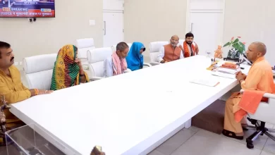 Photo of सीएम योगी से मिलें बहराइच हिंसा के पीड़ित परिवार… मुख्यमंत्री पर जताया भरोसा?