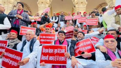 Photo of संभाल-बहराइच हिंसा पर सदन में हंगामा… विपक्ष का आरोप दंगा कराने में जुटा तंत्र