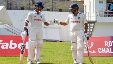 Photo of Ranji Trophy: रेड-बॉल क्रिकेट में भी फ्लॉप रोहित शर्मा, मुश्किल में फंसी मुंबई