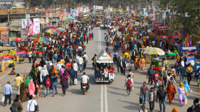 Photo of Mahakumbh Mela क्षेत्र में नो-व्हीकल जोन प्लान लागू… महाशिवरात्रि स्नान की तैयारी जोर