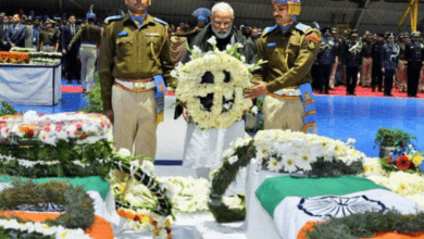 Photo of देश नहीं भूलेगा वीर सपूतों के बलिदान को…PM मोदी ने पुलवामा शहीदों को दी श्रद्धांजलि