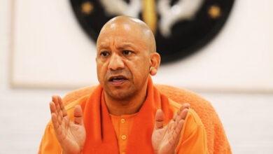 Photo of Outsourcing कार्मिकों की सेवा सुरक्षा पर सख्त योगी सरकार…  गठित होगा आउटसोर्स सेवा निगम