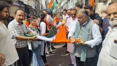 Photo of Amritsar में निकली भव्य तिरंगा यात्रा, तरुण चुघ बोले- ‘भारत ने रुकेगा न झुकेगा’