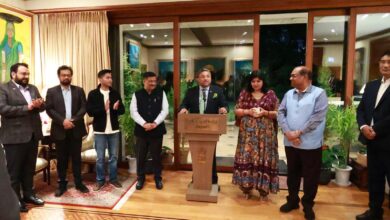 Photo of Japan में बजा भारत की ‘न्यू नॉर्मल’ नीति का डंका… इंडिया हाउस में सर्वदलीय संसदीय प्रतिनिधिमंडल