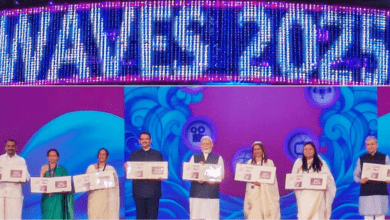 Photo of PM Modi ने सिनेमा की 5 महान हस्तियों पर जारी किया डाक टिकट, जानें नाम?
