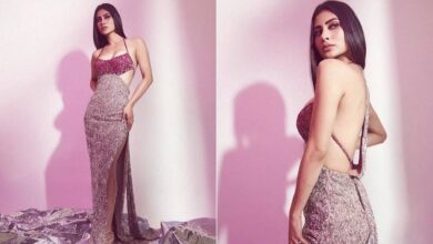 Photo of कान्स में Mouni Roy का दिखा हॉट अवतार, ब्लैक ड्रेस में बिखेरा जलवा