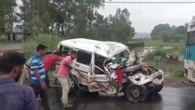 Photo of Pashchim Bangal के पुरुलिया में भीषण सड़क हादसा, 9 लोगों की मौत