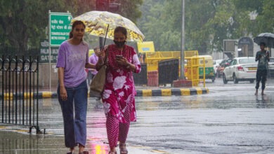 Photo of Delhi-NCR में येलो अलर्ट, अगले हफ्ते तक बारिश का दौर रहेगा जारी