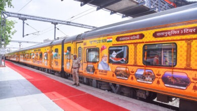Photo of AI के इस्तेमाल से चाक चौबंद होगी ट्रेनों में सुरक्षा… भारतीय रेलवे ने किया DFCCIL से समझौता