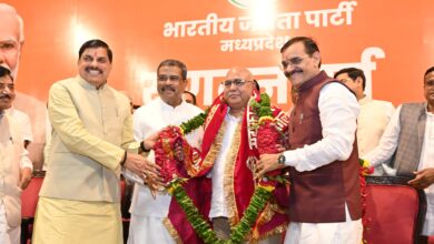 Photo of MP BJP के नए अध्यक्ष बने हेमंत खंडेलवाल, केंद्रीय मंत्री धर्मेंद्र प्रधान ने किया ऐलान