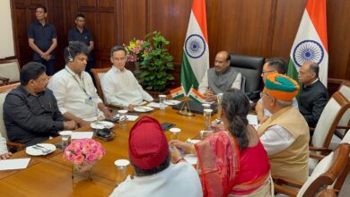 Photo of पांचवें दिन भी नहीं चला संसद, सुचारू कार्यवाही के लिए स्पीकर ओम बिरला ने बुलाई सर्वदलीय बैठक