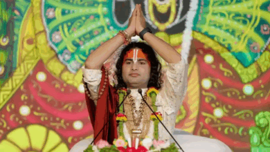 Photo of Aniruddhacharya के बयान पर मच गया बवाल?, लड़कियों की शादी की उम्र पर टिप्पणी के बाद मांगी माफी