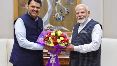 Photo of PM Modi ने महाराष्ट्र के मुख्यमंत्री देवेंद्र फडणवीस को जन्मदिन की दी बधाई