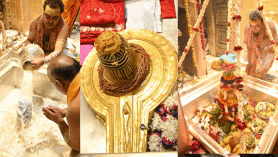 Photo of सावन की शिवरात्रि पर काशी में आस्था का सैलाब, विश्वनाथ मंदिर में हैलीकाप्टर से बरसाए गए फूल