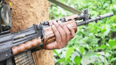 Photo of बीजापुर में नक्सलियों का आतंक… अगवा कर दो लोगों को उतरा मौत की घाट
