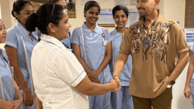 Photo of Hrithik Roshan के पिता बड़ी बीमारी से बचे…फट सकती थी नसें?