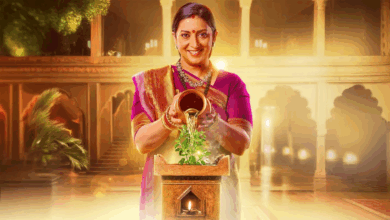 Photo of डिजाइनर गौरांग शाह की साड़ी पहन 25 साल बाद फिर वापसी करेंगी स्मृति ईरानी