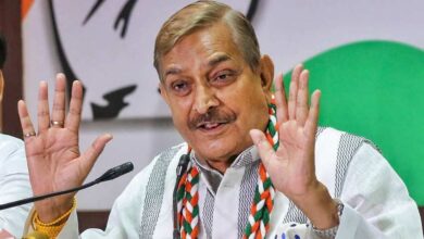 Photo of सांसद प्रमोद तिवारी ने BJP पर बोला हमला… मुद्दे पर फंसते हैं, तो नेहरू का जिक्र करते है