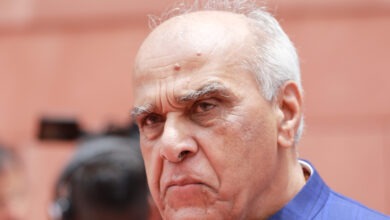 Photo of SIR पर बोलें जगदंबिका पाल… संवैधानिक संस्था की छवि धूमिल करना चाहते हैं राहुल गांधी