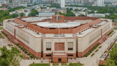 Photo of Parliament में विपक्ष ने किया हंगामा, दोनों सदन की कार्यवाही स्थगित