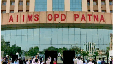 Photo of AIIMS Patna में विधायक चेतन आनंद के खिलाफ डॉक्टरों का प्रदर्शन, सेवाएं ठप