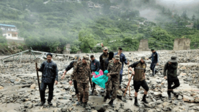 Photo of उत्तरकाशी में खौफनाक मंजर… अभी भी 50 से अधिक लोग लापता, सेना का रेस्क्यू जारी