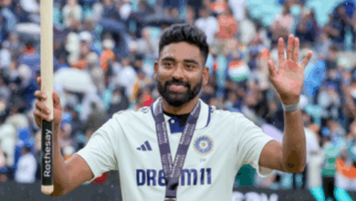 Photo of Mohammed Siraj ने ‘द ओवल’ में रचा इतिहास, महारिकॉर्ड बनाने वाले इकलौते भारतीय गेंदबाज