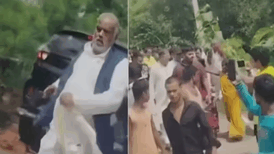 Photo of बिहार में मंत्री श्रवण कुमार पर हमला, ग्रामीणों ने 1 KM तक दौड़ाया