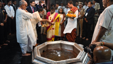 Photo of राष्ट्रपति द्रौपदी मुर्मू ने गया में पितृपक्ष महापर्व के दौरान किया पिंडदान और तर्पण