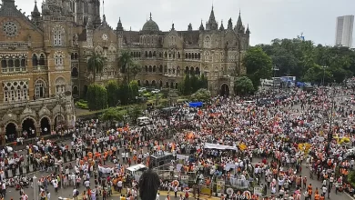 Photo of Mumbai में मराठा आरक्षण आंदोलन पर FIR, कई थानों में केस दर्ज