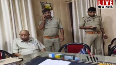 Photo of CMO ऑफिस में मिला फर्जी डॉक्टरों का गिरोह; जाँच में चौकाने वाले खुलासे…
