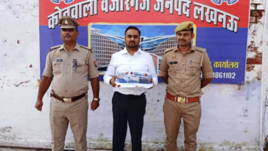 Photo of लखनऊ पुलिस के हत्थे चढ़ा फर्जी IAS, ‘Fake’ पास लगी कई गाड़ियां बरामद
