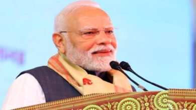 Photo of धनतेरस पर पीएम मोदी और नेताओं ने दी शुभकामनाएं, स्वदेशी उत्पादों के उपयोग का किया आह्वान