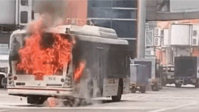 Photo of दिल्ली एयरपोर्ट के टर्मिनल-3 पर एयर इंडिया की बस में लगी आग, टला बड़ा हादसा