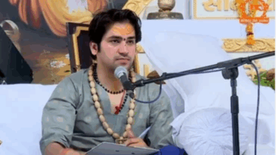 Photo of ग्वालियर में बागेश्वर धाम सरकार के खिलाफ प्रदर्शन… देशद्रोह का मुकदमा चलाने की मांग