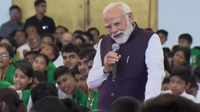 Photo of PM Modi ने बच्चों से की ‘दिल की बात’, आत्मीय संवाद में दिखा अलग स्नेह…