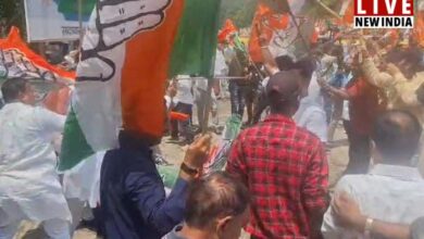 Photo of Bihar Election: दरभंगा में BSP-कांग्रेस कार्यकर्ताओं का बवाल, जमकर पत्थरबाजी…