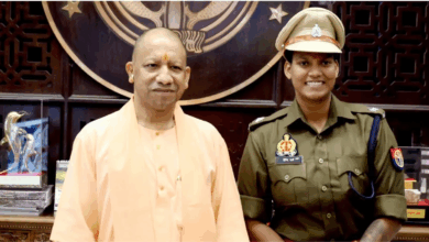 Photo of लखनऊ में विश्वकप विजेता क्रिकेटर दीप्ति शर्मा, DSP की वर्दी में योगी से मुलाकात