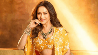 Photo of ‘Mrs. Deshpande’ से Madhuri Dixit का पहला लुक रिवील, खौफनाक दिखे एक्सप्रेशन