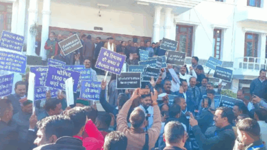 Photo of हिमाचल विधानसभा में विपक्ष का हंगामा, भाजपा-कांग्रेस के विरोध के बीच कार्यवाही बाधित